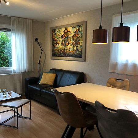 Vrijstaand Chalet In Bospark Villa Hattemerbroek Eksteriør bilde